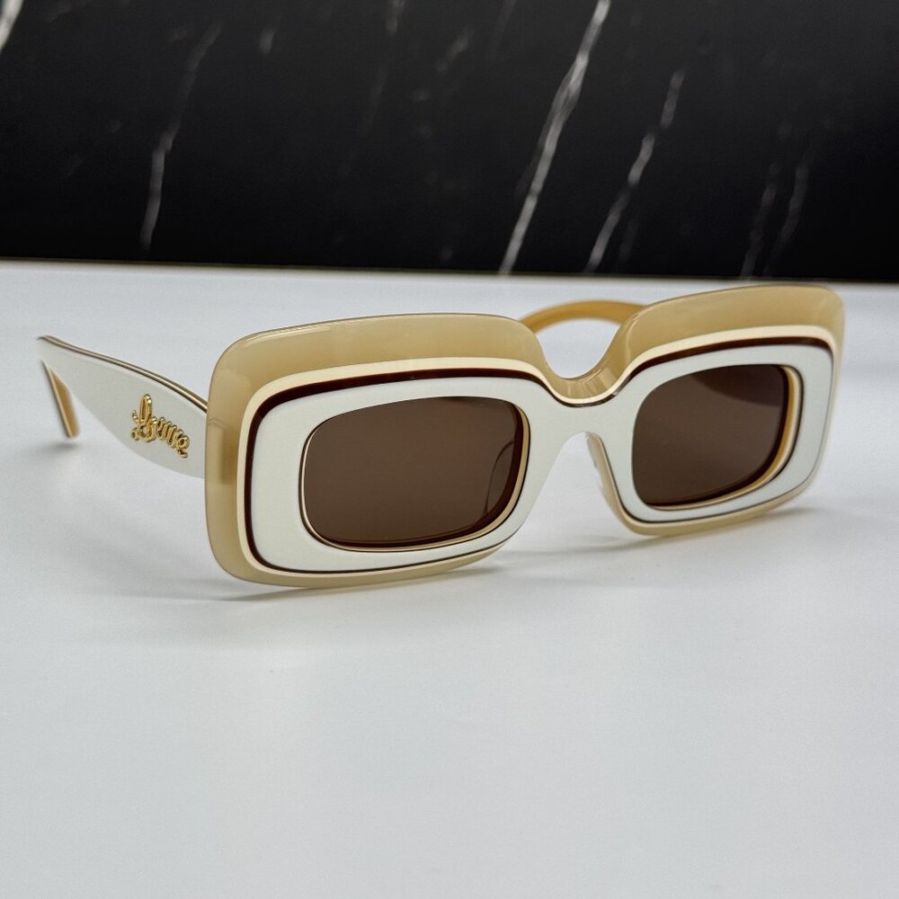NEW LOEWE LW40139U 25E WOMEN SUNGLASSES WHITE/BROWN SQUARE LOEWE EYEWEAR